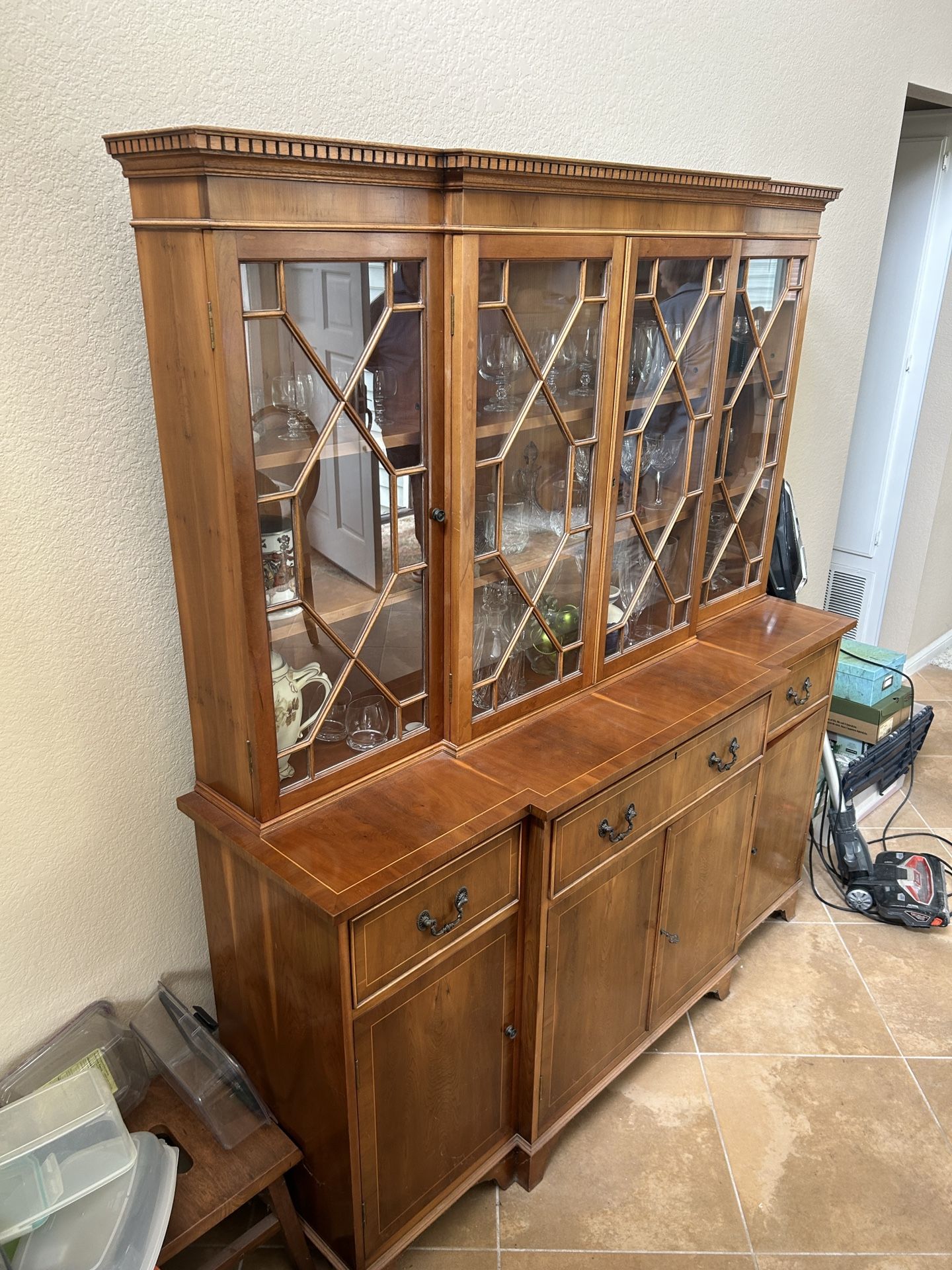 Breakfront / Hutch; Elegrant Beveled Glass front China Cabinet and Secretary