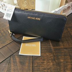 Michael Kors Wallet  New