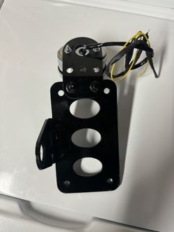 Plate,stop Light, Bobber.