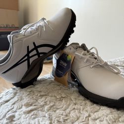 GOLF SHOES 