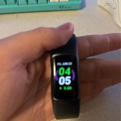 FitBit Charge 5