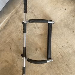 Pull Up Bar