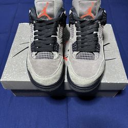 Jordan 4 Retro Taupe Haze 2021  Size 8