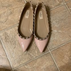 Used Valentino Rockstud Beige Flats Size 40 US 9