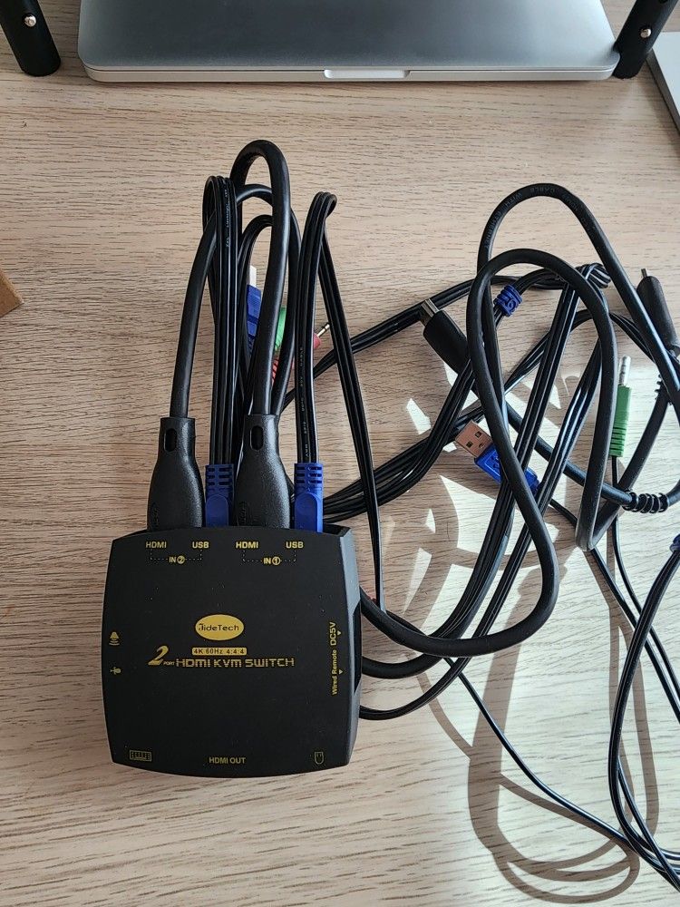 KVM Switch