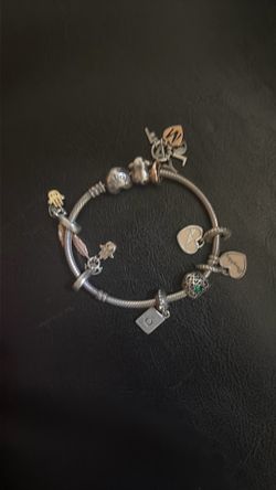 Pandora braclet
