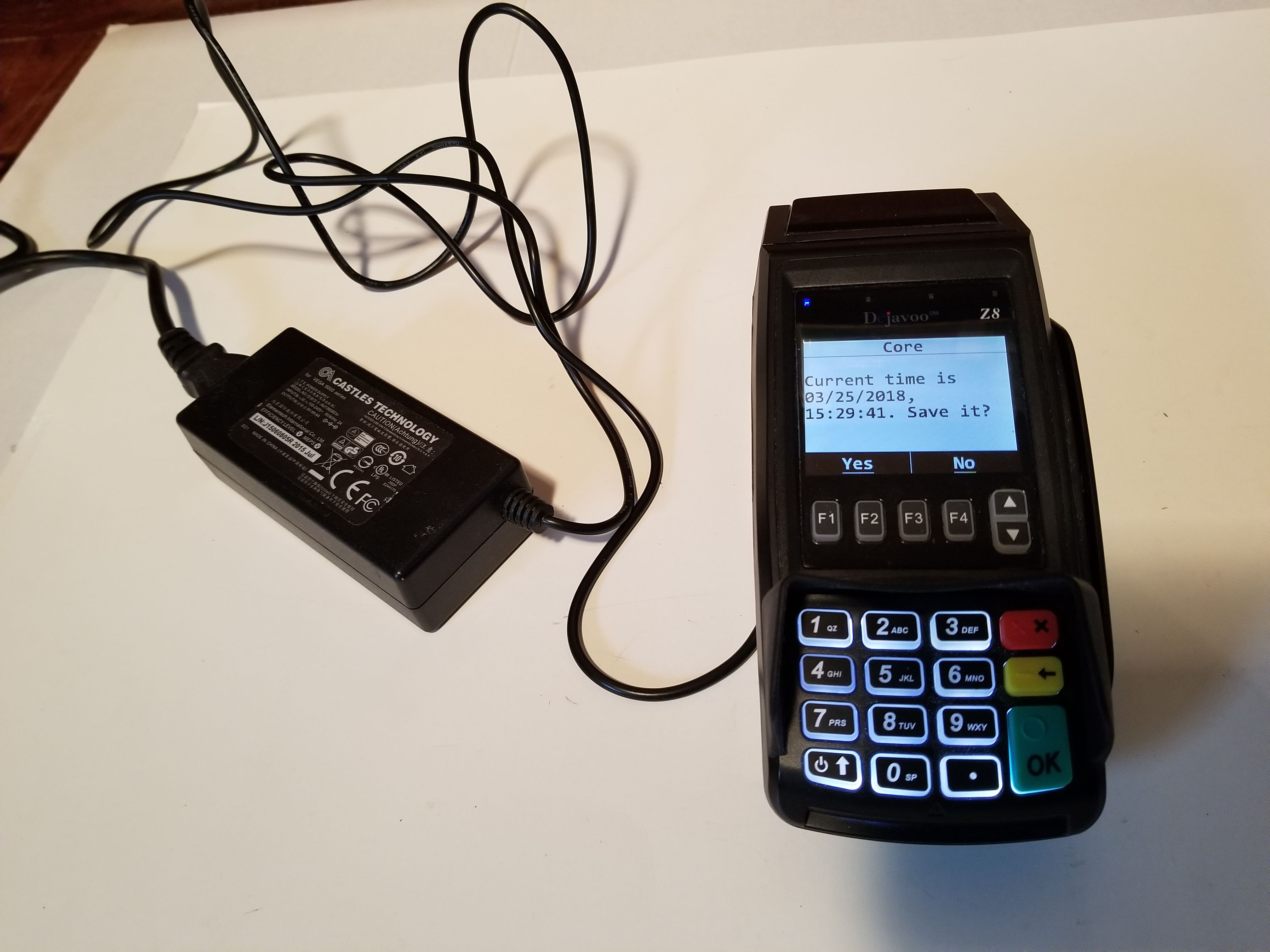 DEJAVOO Z8 CREDIT CARD MACHINE BROKEN PIECE ON PAPER ROLL
