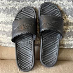 Men’s Size 13 Nike Slides 