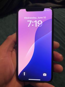 iPhone XS