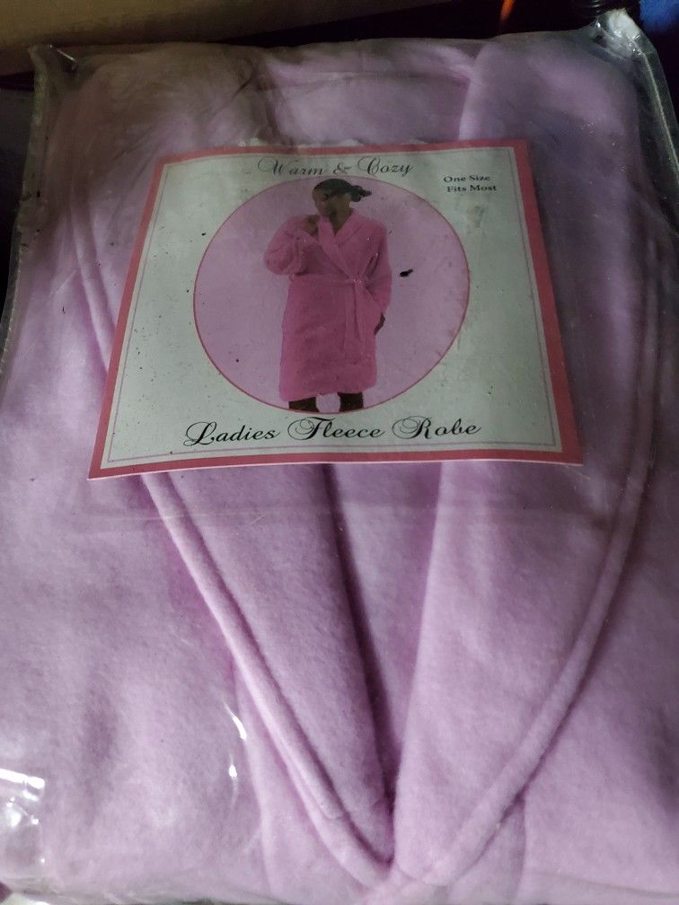 Fleece Robe New