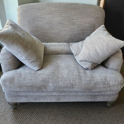 Over Size Comfortable Chair 