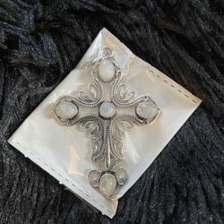 Sterling Silver Cross Pendant Moonstone 