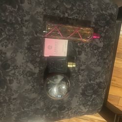 4 Perfume