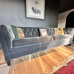 Sofa 