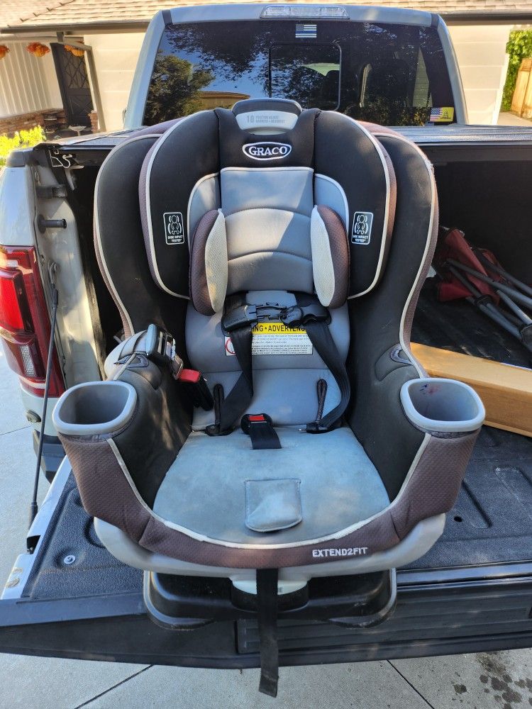 Graco Extend2fit Car Seat (Fully Adjustible For Max Comfort)
