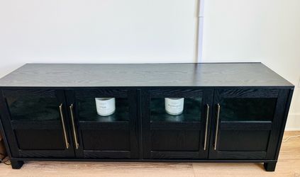 Console TV/ Entertainment Center