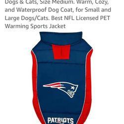 New Patriots Puff Dog Jacket Medium 