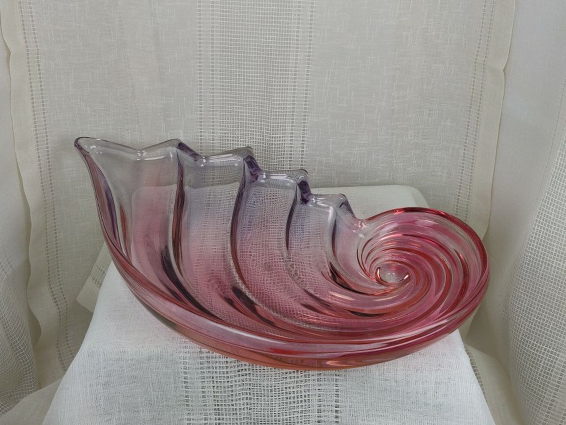 Vintage Large Mikasa Contemporary Shell Shaped Clear Glass Bowl