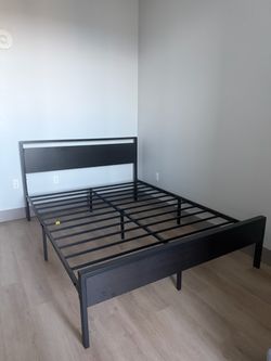 14” Queen Size Bed Frame Black