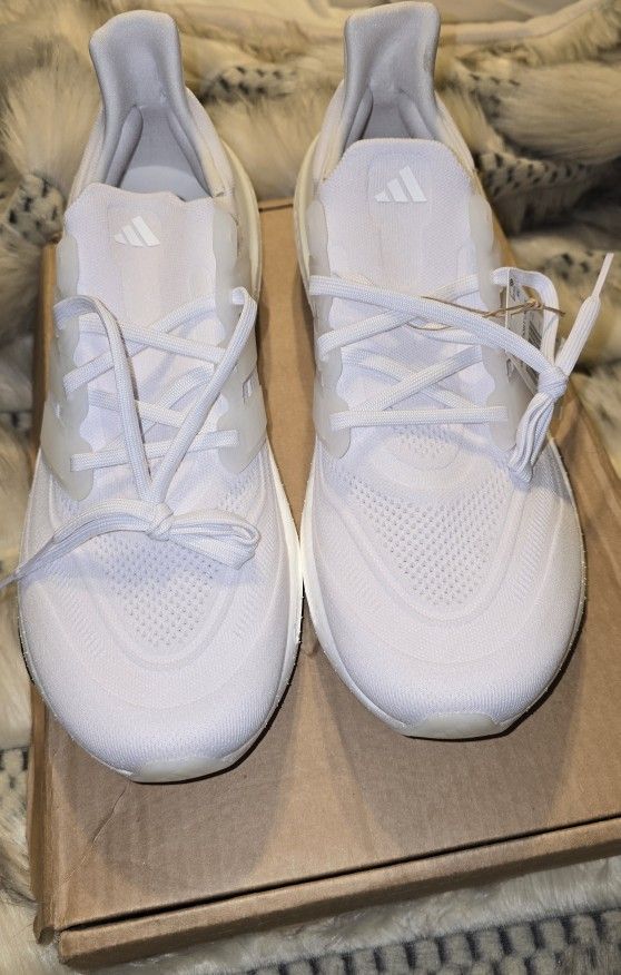 Super Dope Adidas Men's Ultraboost Light - US MEN 16☀️NWOT☀️