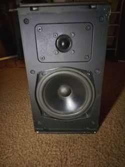 BRAUN A/D/S CM - 6 BOOKSHELF SPEAKER