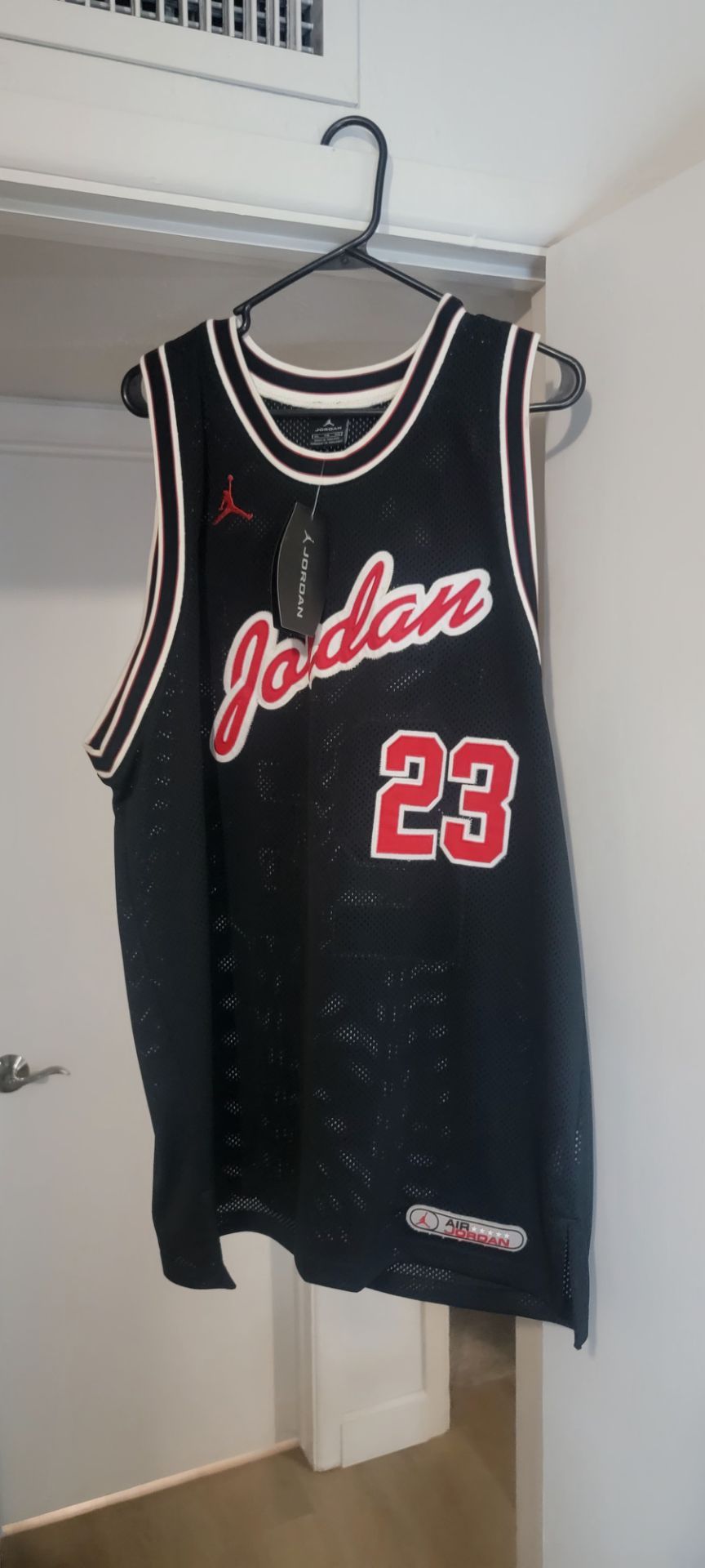 **BRAND NEW** XL JORDAN STITCH JERSEY