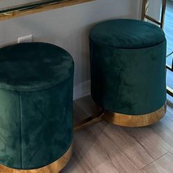 Eudosia Velvet Ottoman 