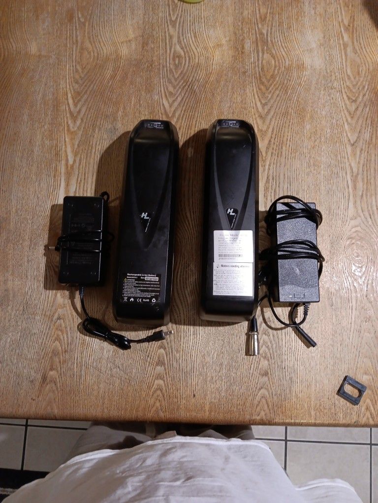 Electric Bike Batteries 48 Volt 13a8 Voltage Is 54.6 Volts I Have Chargers With Them Two Chargers Two Batteries $150