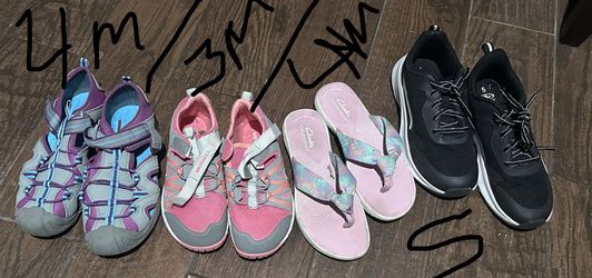 Water Shoes and Sneakers 