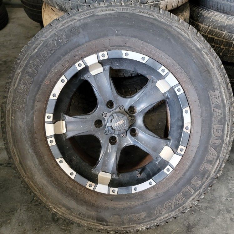 MB Wheels Chaos 8 17 X8.5 8-16