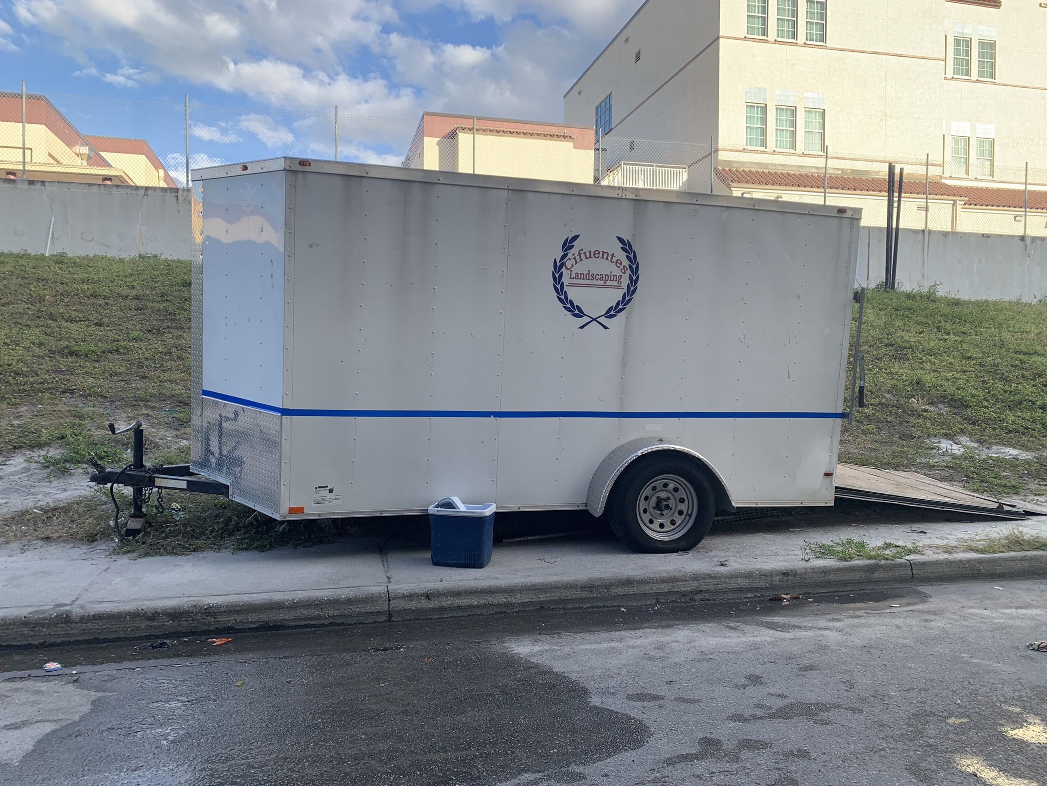 Preowned box trailer good condition