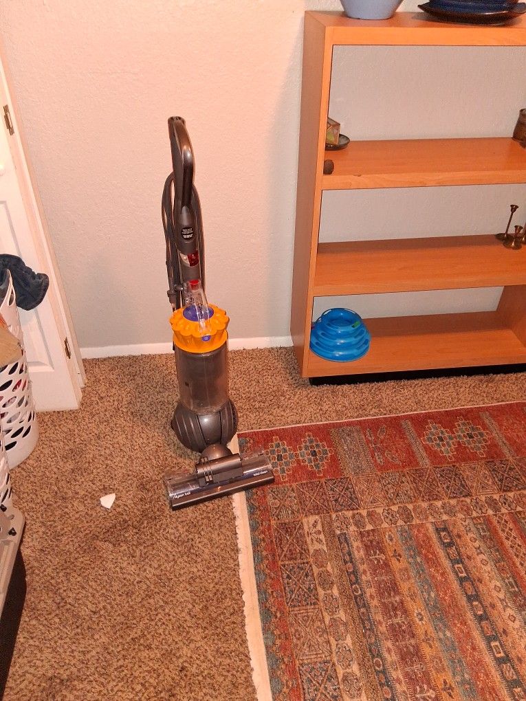 Dyson Ball Total Clean Vacuum Cleaner