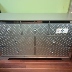 New Glam Silver Mirror Trim Dresser
