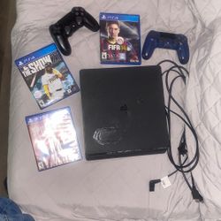 PS4 
