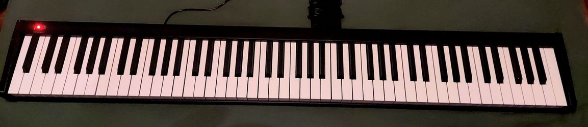 Sonart 88-key full-size portable digital piano keyboard