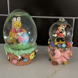 Disney Vintage Mini Whinnie And Minnie Snow Globes 