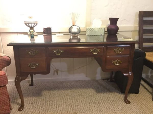 Bassett Solid Cherry Queen Anne Desk For Sale In Dublin Oh Offerup