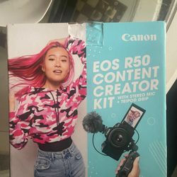 Canon- EOS R50 Content Creator Kit