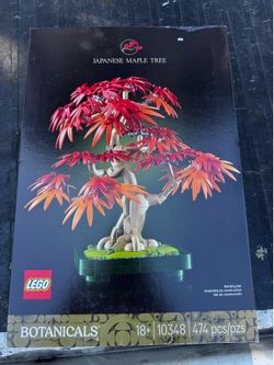 LEGO “Japanese Maple Tree”
