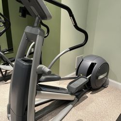 Precor Elliptical Fitness Crosstrainer 