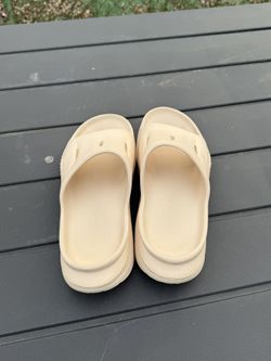 Hoka Recovery Slides 