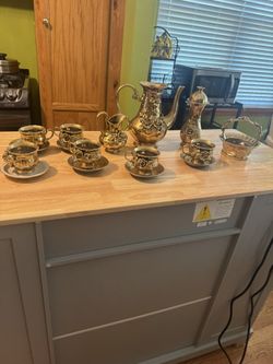 Tea Set 