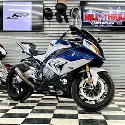 2016 BMW S1000RR