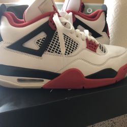 Jordan 4 ‘Fire Red’