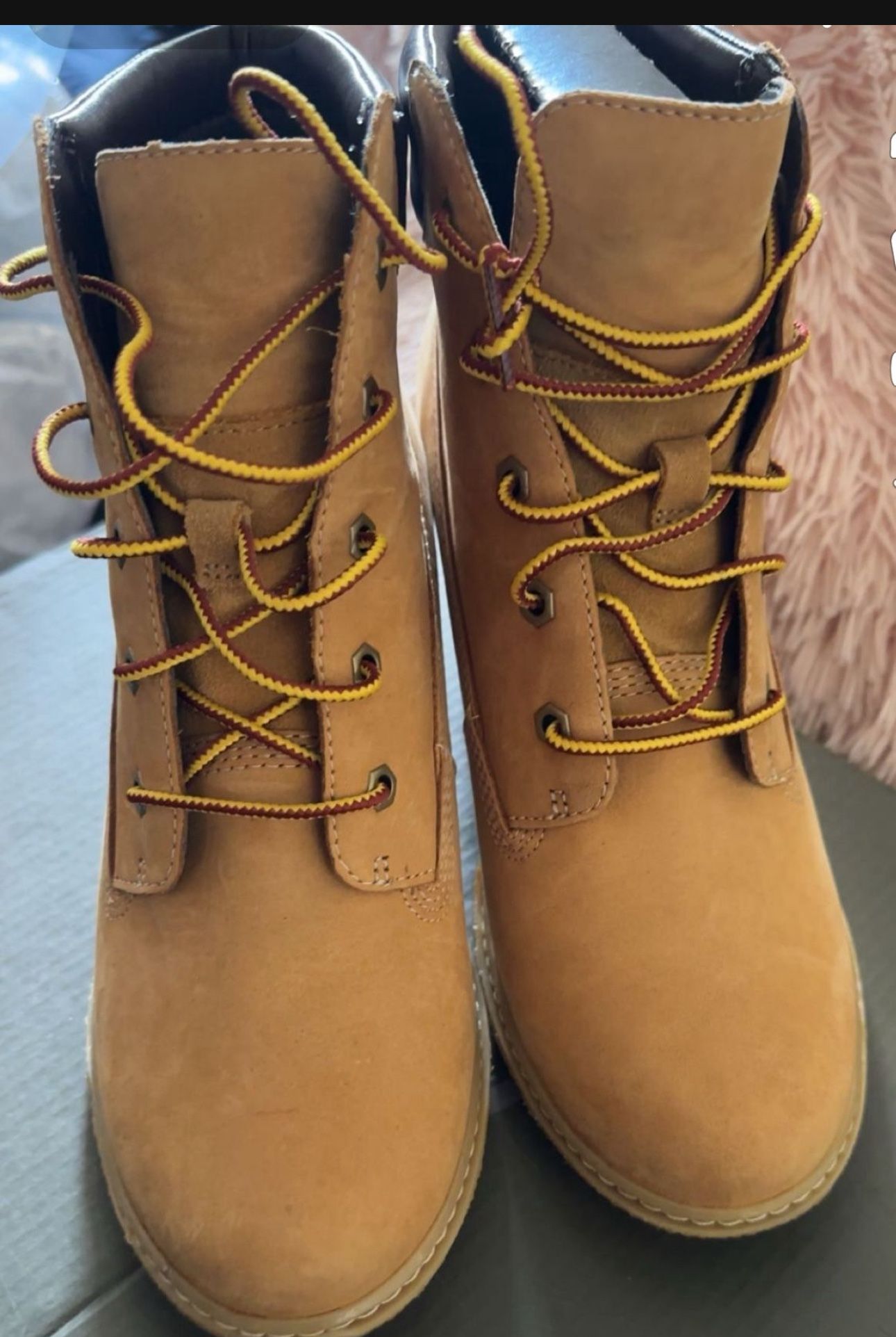 Timberland Size 7.5 🧡🧡