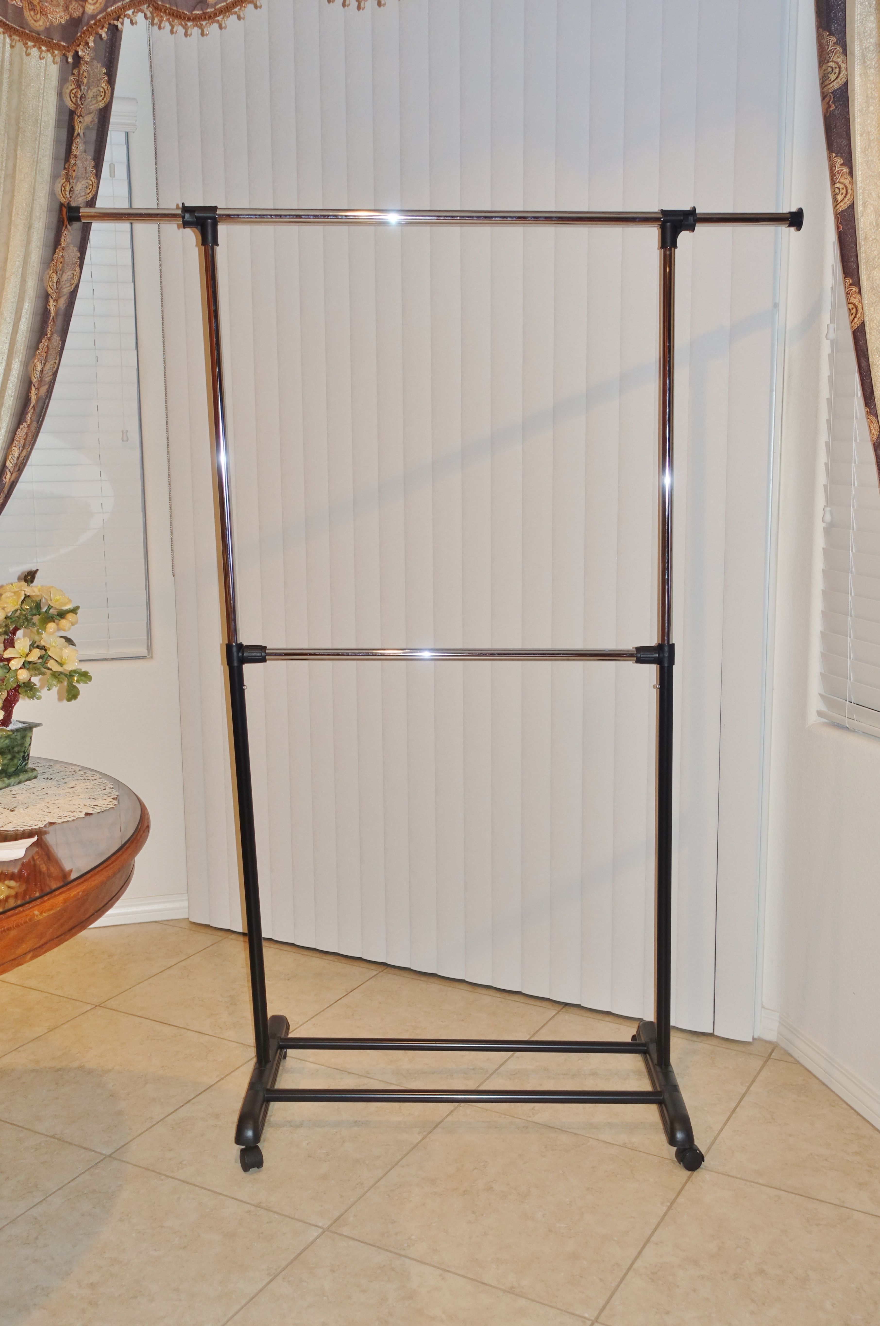 (FREE DELIVERY) 2-tier clothes rack with wheels