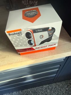Bushnell Golf Tour V6 Shift Patriot Pack Rangefinder