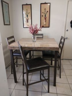 DINNING SET WITH METAL FRAME