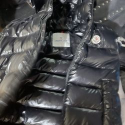 MONCLER COAT  BOYS SIZE 5