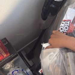 Bissell ICONpet Cordless Vacuum Needs Bottom Attachments 